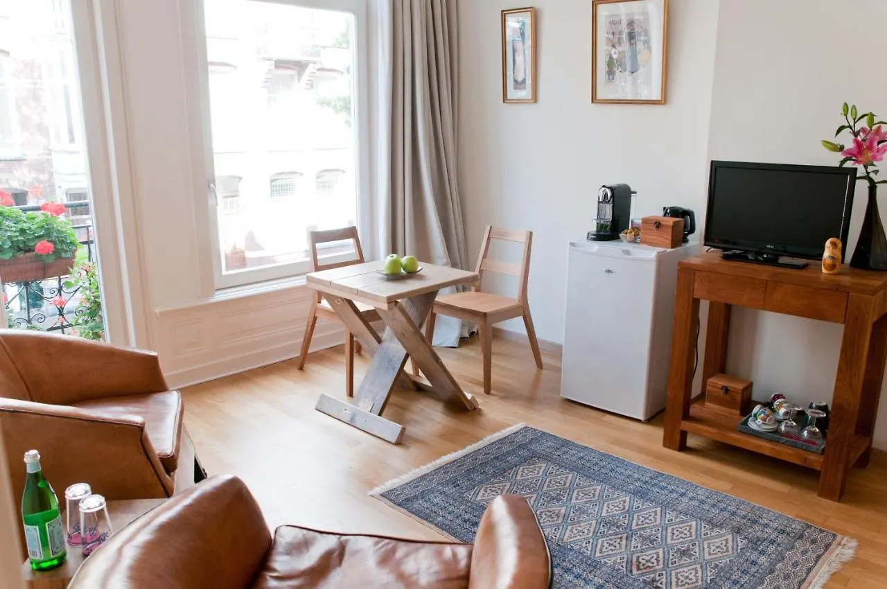 Le Quartier Sonang Bed & Breakfast Amsterdam