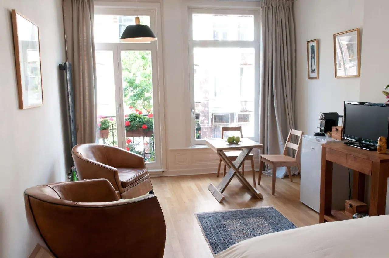 Le Quartier Sonang Bed & Breakfast Amsterdam